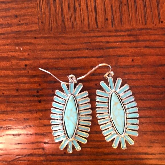 Turquoise colored ear hooks - Picture 2 of 2